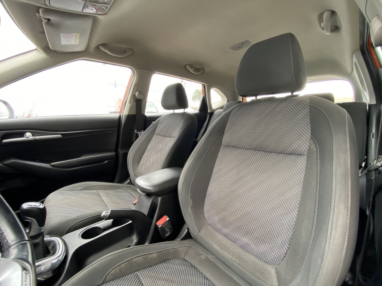 Kia Seltos Seltos Mpi 6mt 1.6 2022 Usado en Rosselot Usados