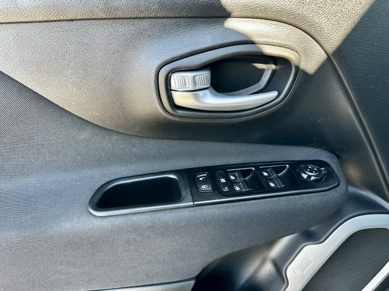 Jeep Renegade 1.8 Sport Lx At 2022 Usado  Usado en Kovacs Usados