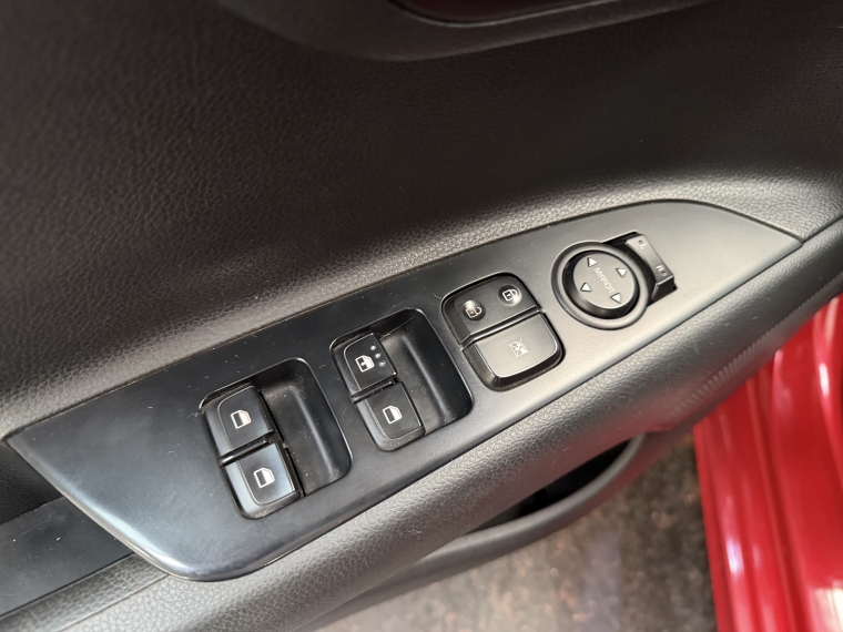 Kia Rio 4 Lx 1.4l Ac Abs 6mt Full 2022  Usado en Grass & Arueste