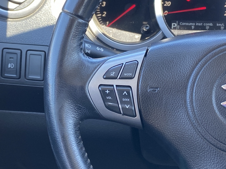 Suzuki Grand nomade Grand Nomade Glx 2.4 Aut 2018 Usado en Rosselot Usados