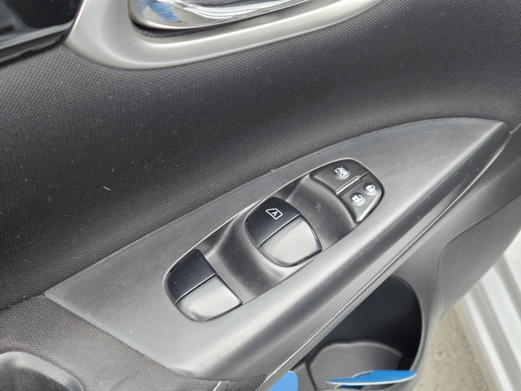 Nissan Sentra Sentra B17 1.8 2019 Usado  Usado en Kovacs Usados