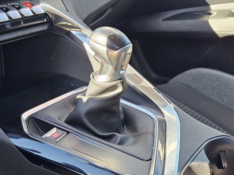 Peugeot 3008 3008 Puretech 1.2l 2021 Usado en Rosselot Usados