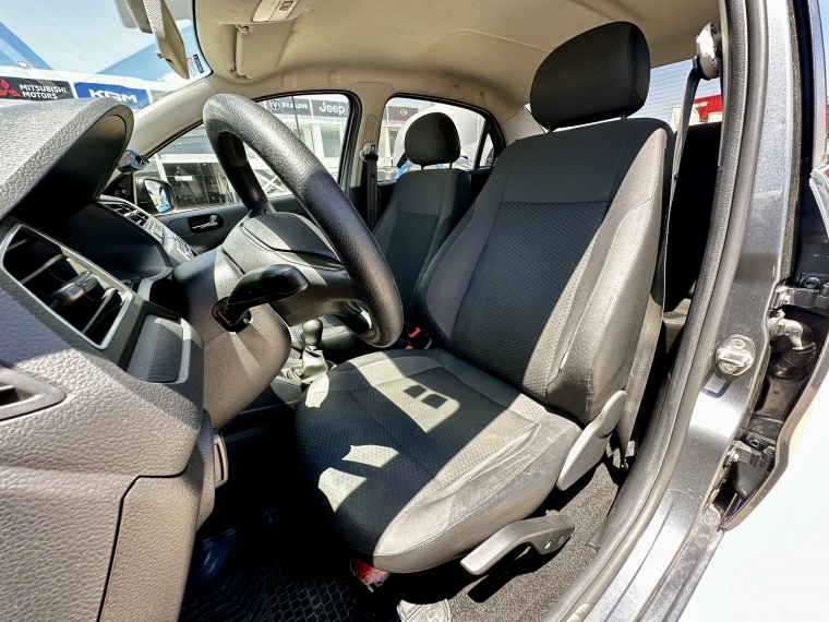 Volkswagen Voyage Voyage 1.6 2021 Usado en Rosselot Usados