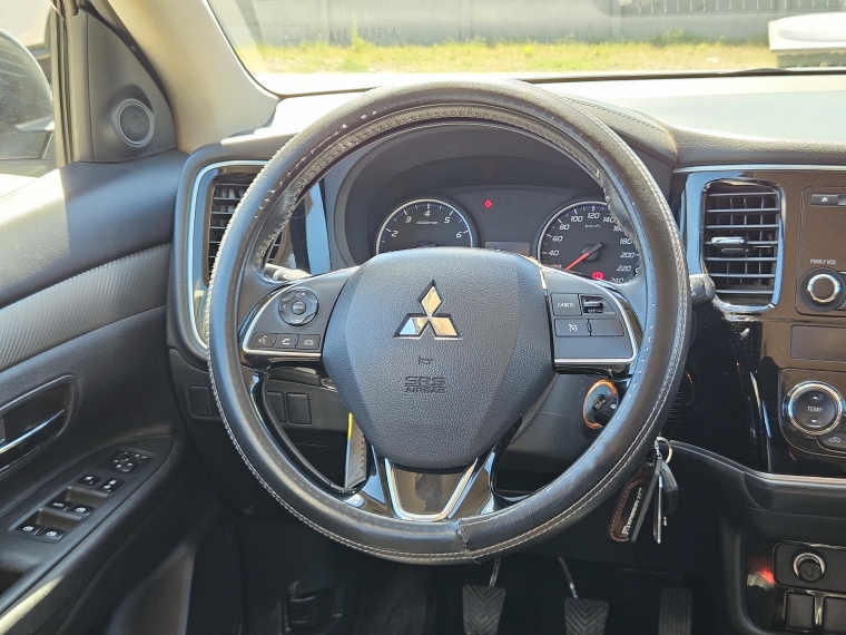 Mitsubishi Outlander Outlander 2.0 2018 Usado en Rosselot Usados