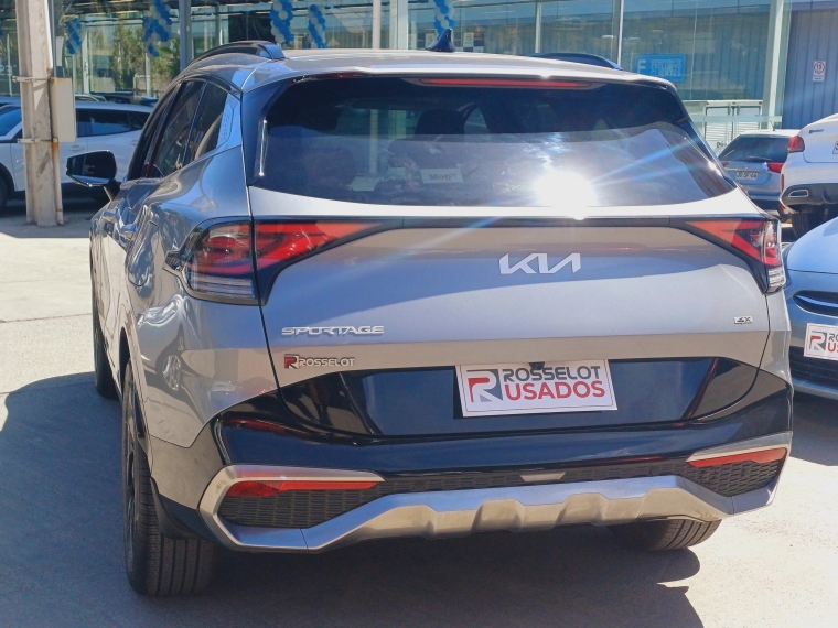 Kia Sportage Sportage Ex 2.0l 8at Dsl Awd 4x4 Euro 6b - 2192 2024 Usado en Rosselot Usados