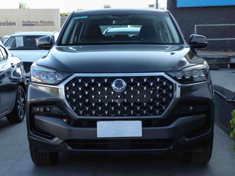 Ssangyong Rexton New  Lx 2.0 T 6mt 2wd 6ab 2023 Usado  Usado en Webautos.cl