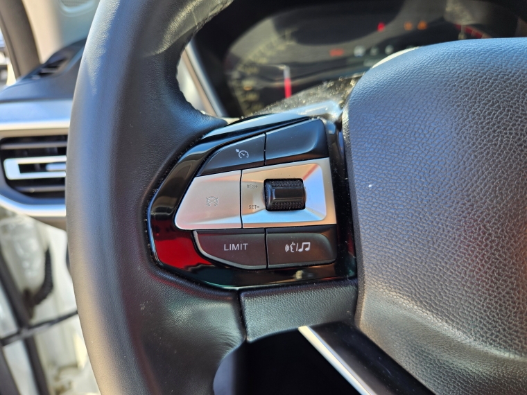 Peugeot Landtrek — foto 18 de 19