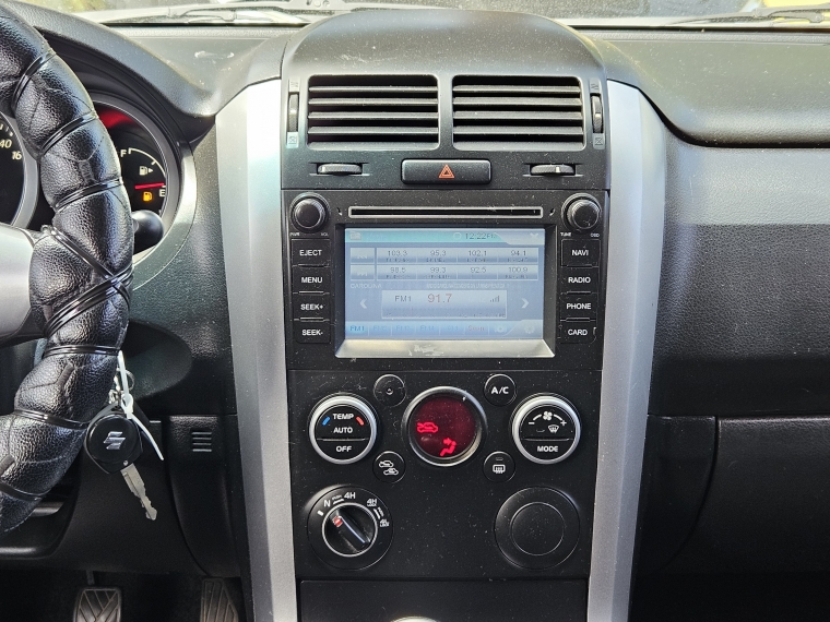 Suzuki Grand nomade Gran Nomade Glx 4x4 2.0 At 2017 Usado en Rosselot Usados