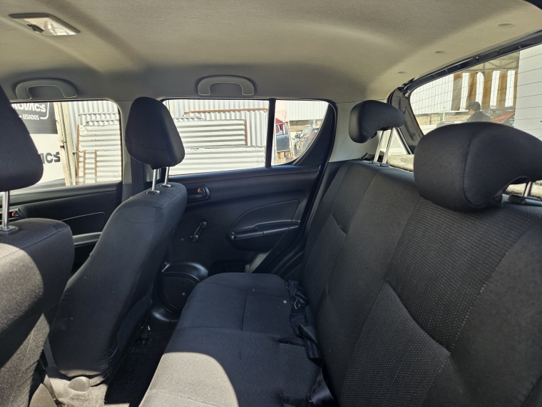 Suzuki Swift 1.2 Ga Mt 2015 Usado  Usado en Kovacs Usados