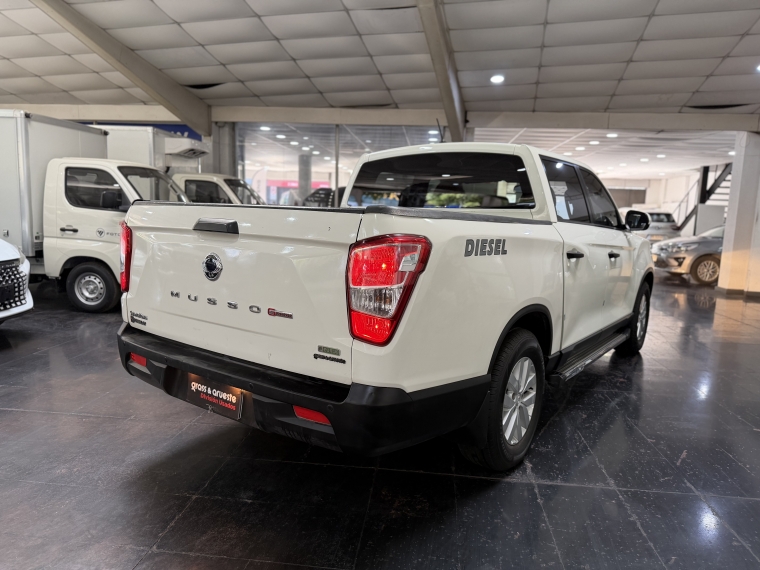 Ssangyong Grand musso Glx 2.2l 6mt 4x2 2022  Usado en Grass & Arueste