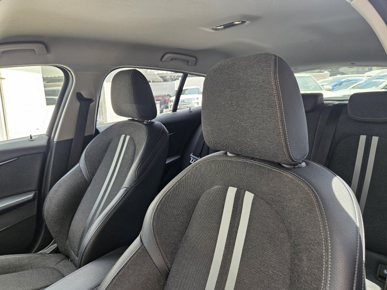 Bmw 118i 118d Hatchback 2.0 Aut 2022 Usado en Rosselot Usados