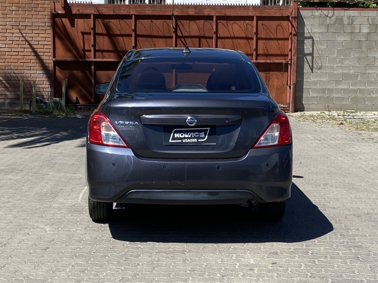 Nissan Versa 1.6 Sense Mt 2018 Usado  Usado en Kovacs Usados