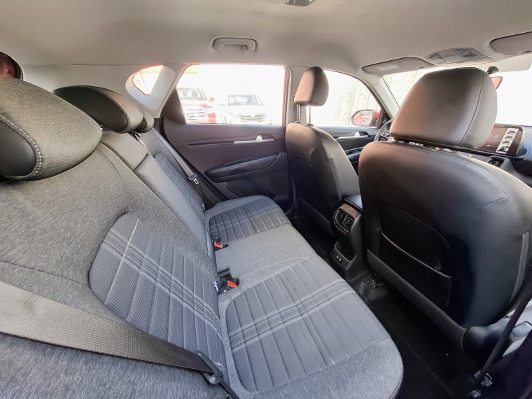 Kia Sonet Sonet 1.5 Aut 2025 Usado en Rosselot Usados