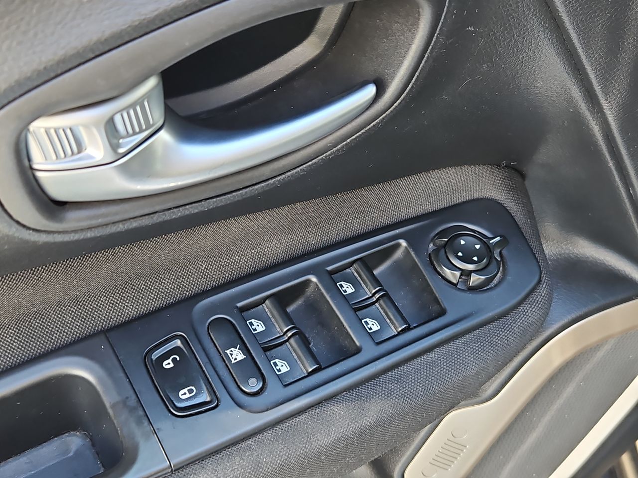 Jeep Renegade Renegade Lx 1.8 2018 Usado en Usados de Primera - Sergio Escobar