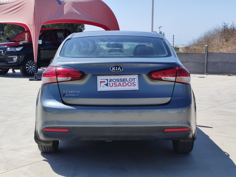 Kia Cerato Cerato 5 Ex 1.6 Mt 2018 Usado en Rosselot Usados