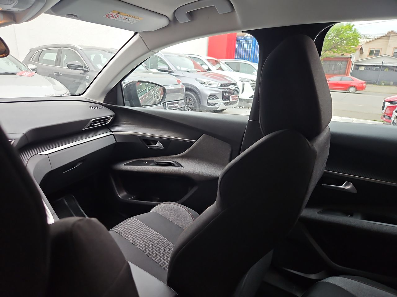 Peugeot 208 3008 Puretech 1.2l 2022 Usado en Usados de Primera - Sergio Escobar