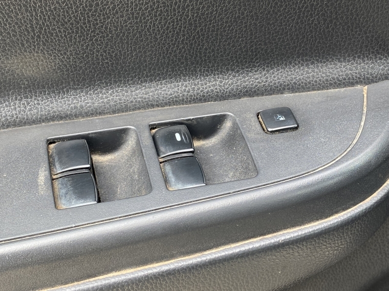 Mitsubishi L200 L200 D/c 2.4 Work Cr 4x2 2020 Usado en Rosselot Usados