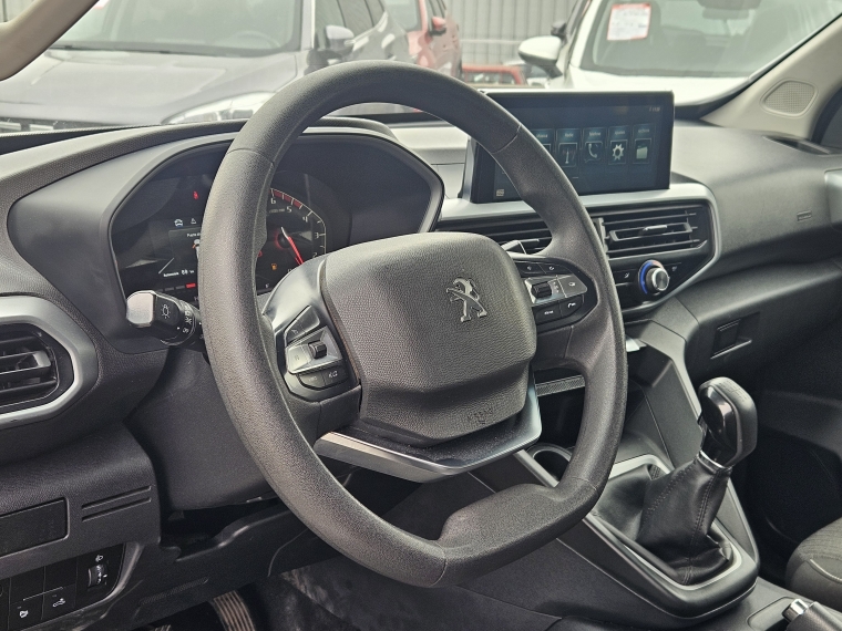 Peugeot Landtrek Landtrek Active Bluehdi 180 4x2 Euro 6b 2024 Usado en Rosselot Usados
