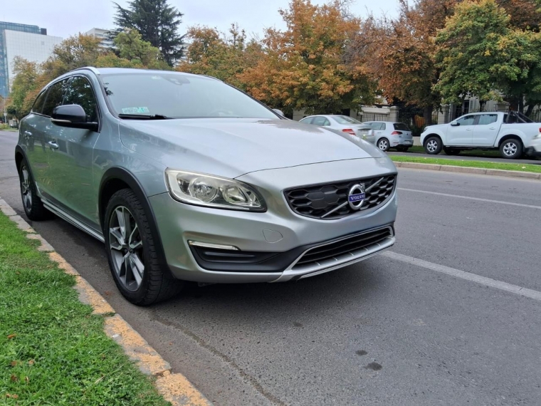 Volvo V60 T5 Awd 2018 Usado  Usado en Webautos.cl