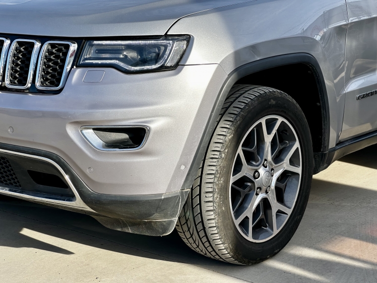 Jeep Grand cherokee Grand Cherokee Limited 4x4 X 3.6l 2020 Usado en Rosselot Usados