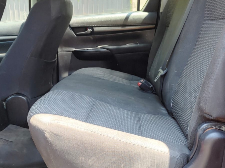 Toyota Hilux Dx 4x4 2.4 2022  Usado en GT Autos