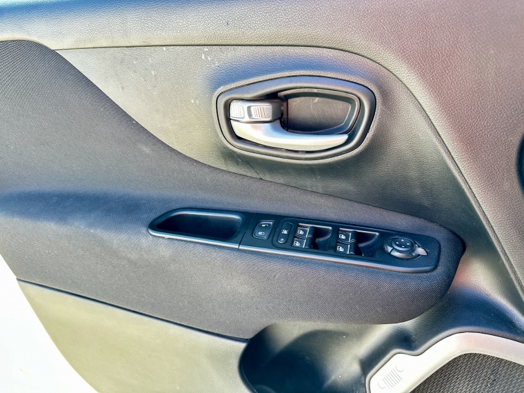 Jeep Renegade 1.8 Sport Lx At 2022 Usado  Usado en Kovacs Usados