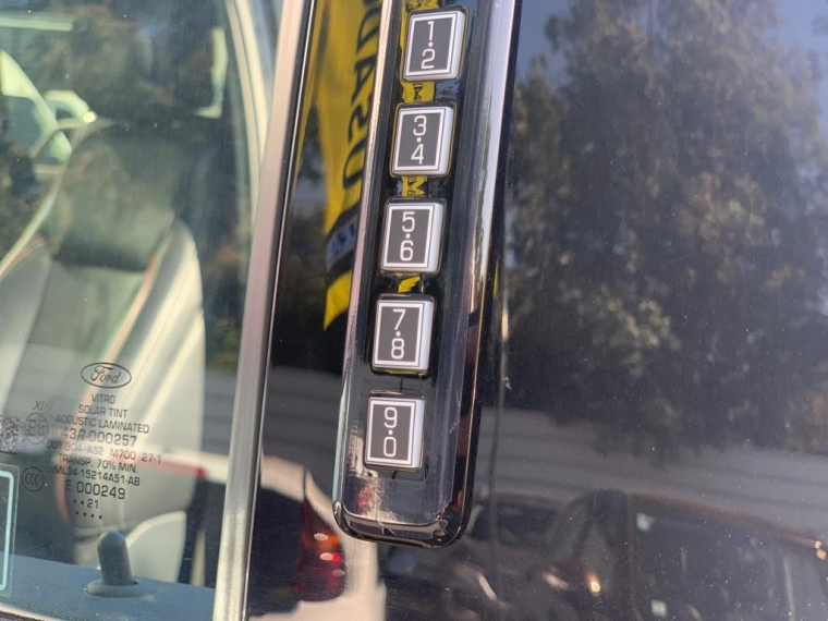 Ford F-150 F150 Lariat 4x4 5.0 At 2022 Usado  Usado en Webautos.cl