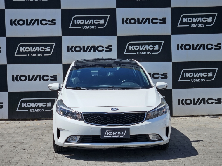 Kia Cerato 5 Sx At 2018 Usado  Usado en Kovacs Usados