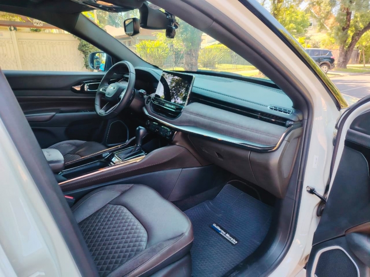 Jeep Commander Commander 1.3t Overland Auto.  2023 Usado en Autoadvice Autos Usados