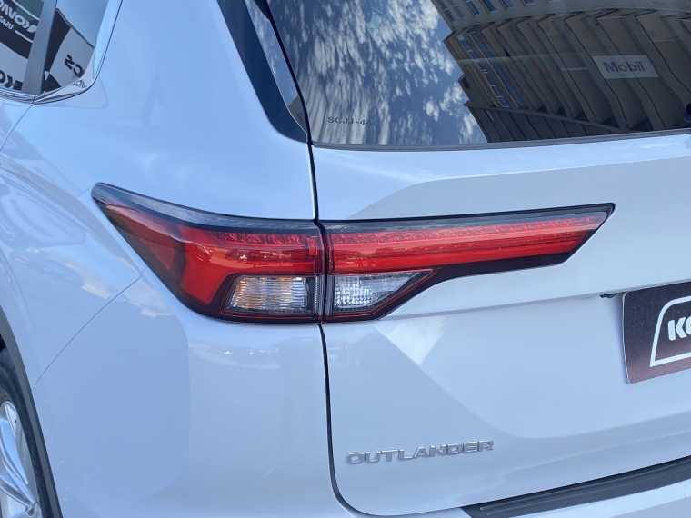 Mitsubishi Outlander 2.0 At 4x2 2022 Usado  Usado en Kovacs Usados