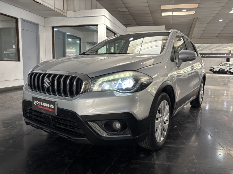 Suzuki Ii Glx 1.6 5mt 2021  Usado en Grass & Arueste