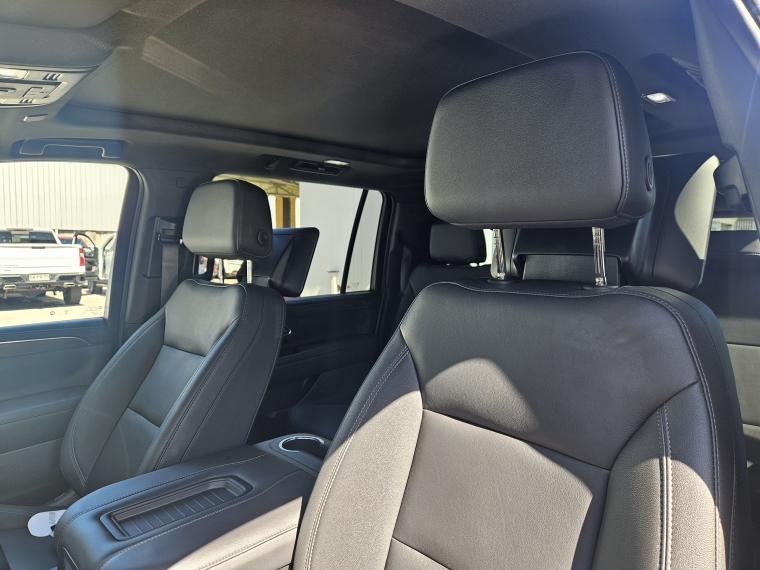 Chevrolet Suburban Suburban 4x4 5.3l At 2024 Usado  Usado en Kovacs Usados