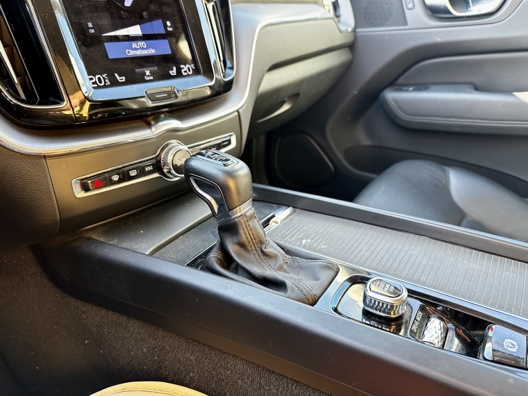 Volvo Xc60 Xc60 4x4 2.0 Aut 2021 Usado en Rosselot Usados