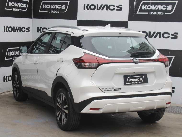 Nissan Kicks 1.6   Advance Play Mt 2025 Usado  Usado en Kovacs Usados