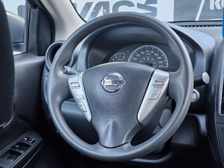 Nissan Versa 1.6 Sense Mt 2015 Usado  Usado en Kovacs Usados
