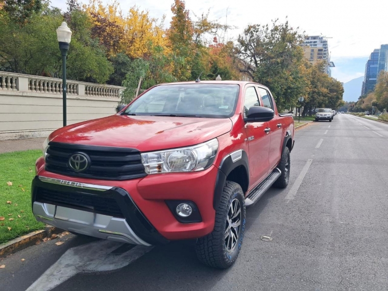 TOYOTA HILUX DX 4X2  2.4 - imagen 1