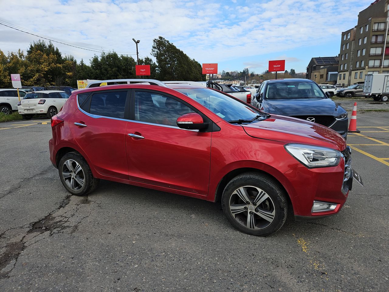 Jac Js2 Js2 Hatchback 1.5 2023 Usado Usado en Webautos.cl Jac Js2 Js2 Hatchback 1.5 2023 Usado Usado en Webautos.cl