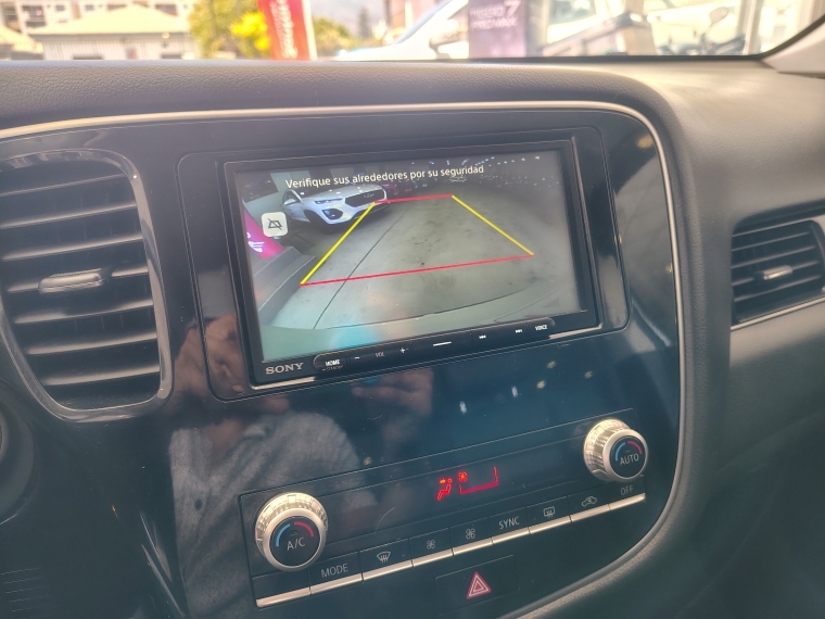 Mitsubishi Outlander Outlander Cvt 2.0 Aut 2022 Usado en Rosselot Usados