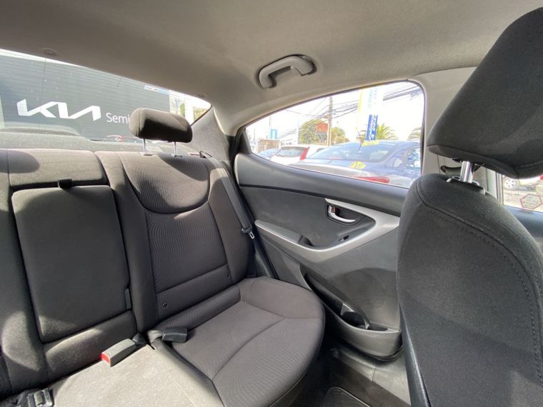 Hyundai Elantra Elantra Fl Gls 1.6 At 2016 Usado  Usado en Webautos.cl