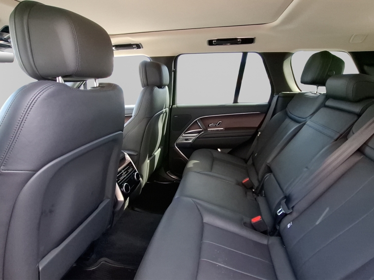 Land rover Range rover Vogue Se 4x4 3.0 Aut 2025 Usado Usado en BMW Premium Selection Land rover Range rover Vogue Se 4x4 3.0 Aut 2025 Usado Usado en BMW Premium Selection