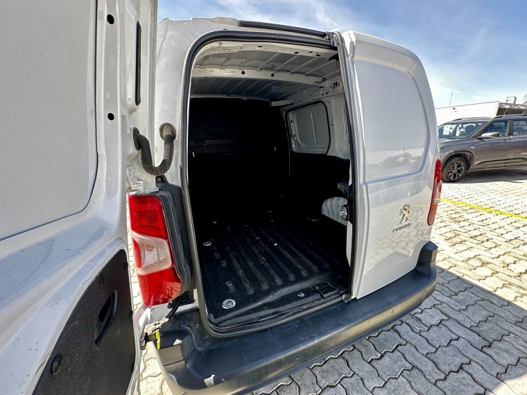 Peugeot Partner L1 Blue Hdi 100 1.5 2023 Usado  Usado en Kovacs Usados