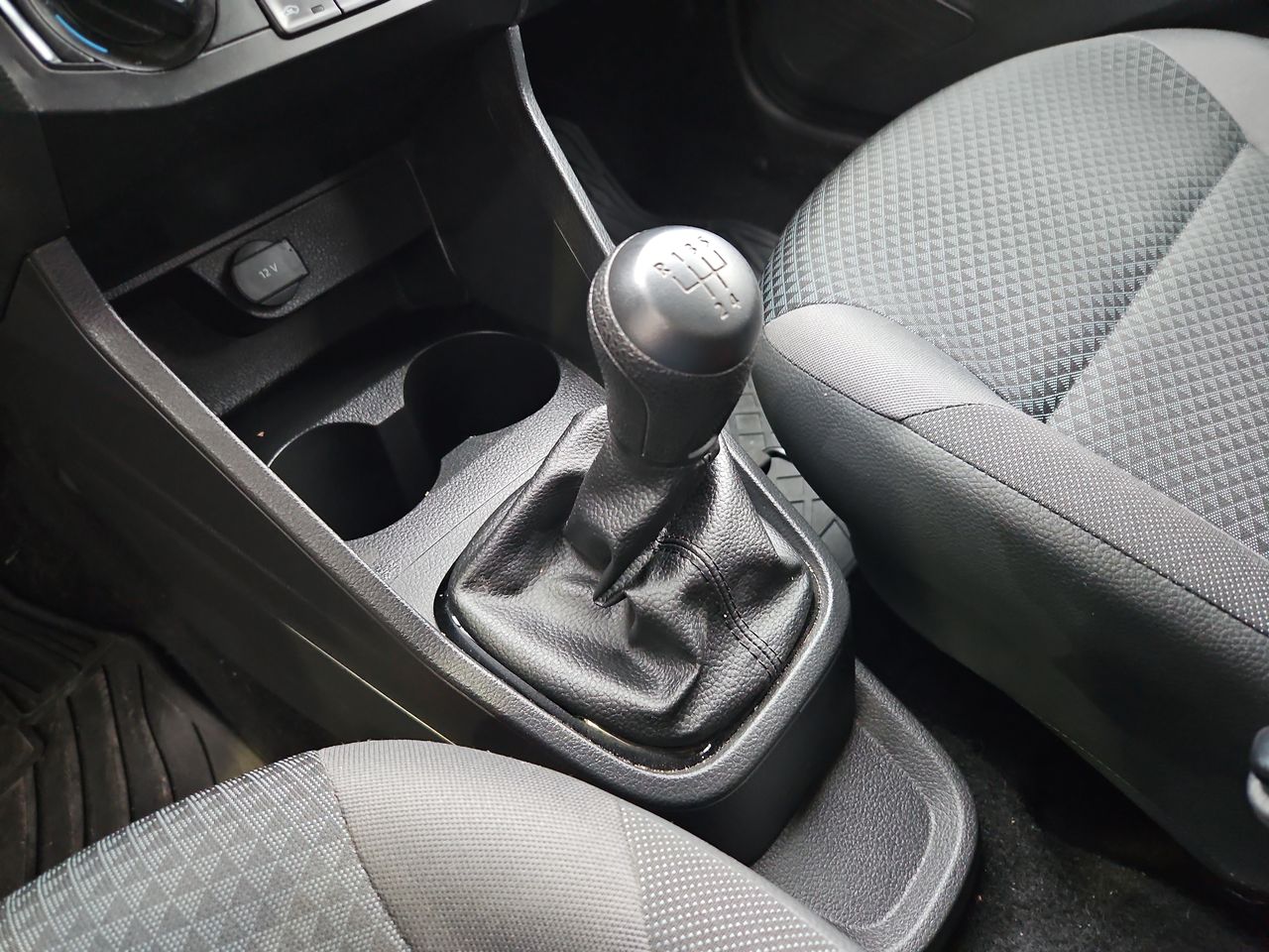 Volkswagen Gol Gol Hb 1.6 2023 Usado en Usados de Primera - Sergio Escobar
