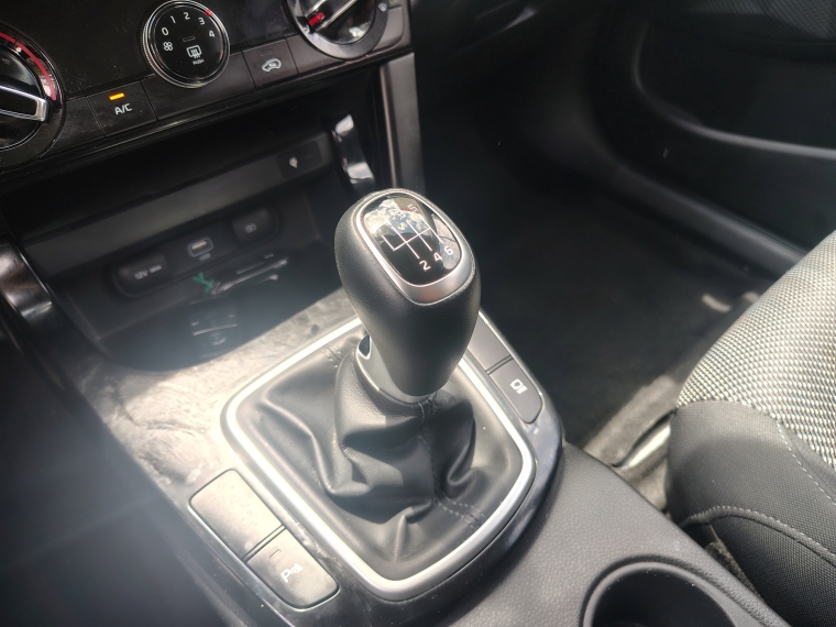 Kia Seltos Seltos Ex 1.6l 6mt - 2254 2022 Usado en Rosselot Usados