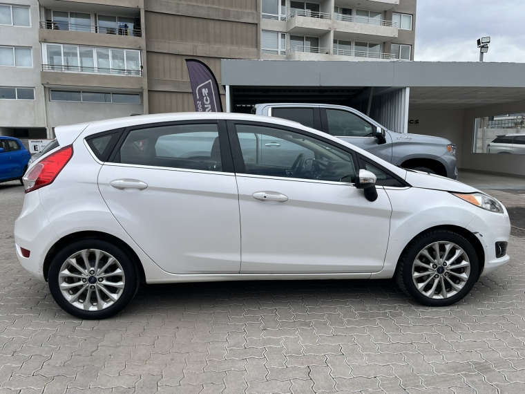 Ford Fiesta Titanium 1.6 2017 Usado  Usado en Kovacs Usados