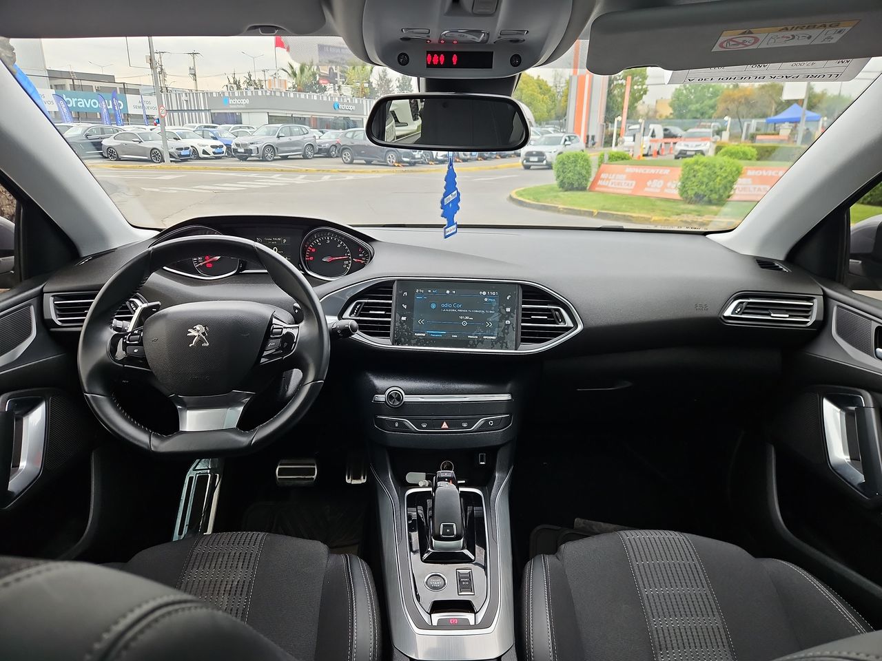 Peugeot 308 308 Blue Hdi 130 Eat8 1.5 Aut 2022 Usado en Usados de Primera - Sergio Escobar