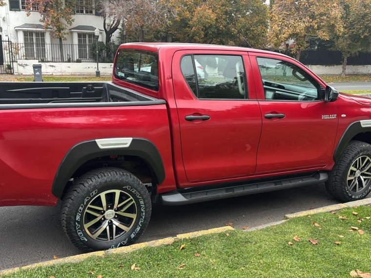 TOYOTA HILUX DX 4X2  2.4 - imagen 4