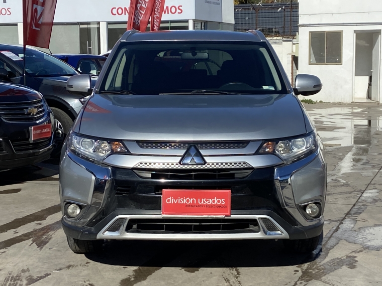 Mitsubishi Outlander Outlander 4x2 Mt 2.0 Ac 2021 Usado en Rosselot Usados