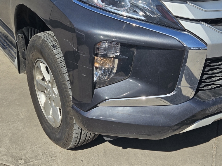 Mitsubishi L200 L200 Katana Cr 2.2 2024 Usado en Rosselot Usados