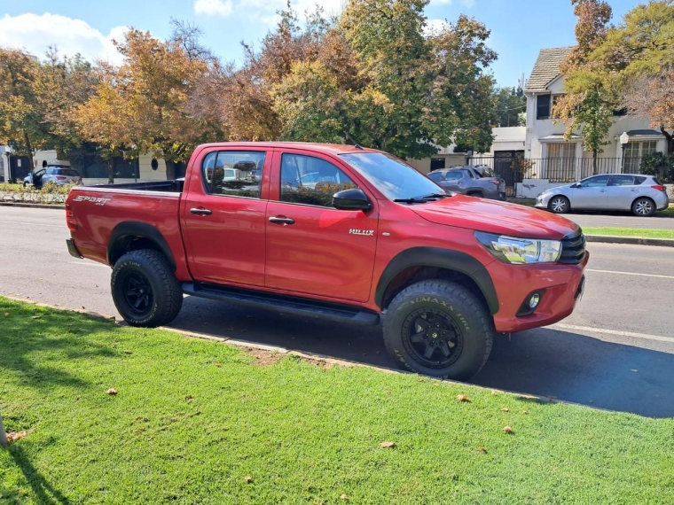 TOYOTA HILUX DX 4X4 2.4 - imagen 11