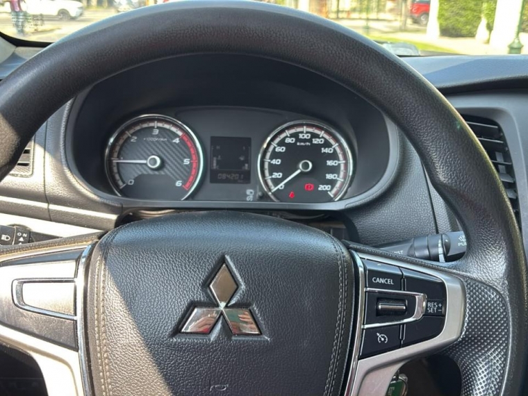 MITSUBISHI L200 KATANA CR 2.4CC - imagen 13
